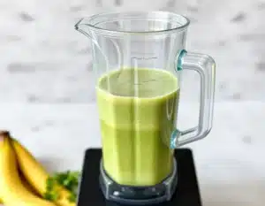 blender green smoothie 