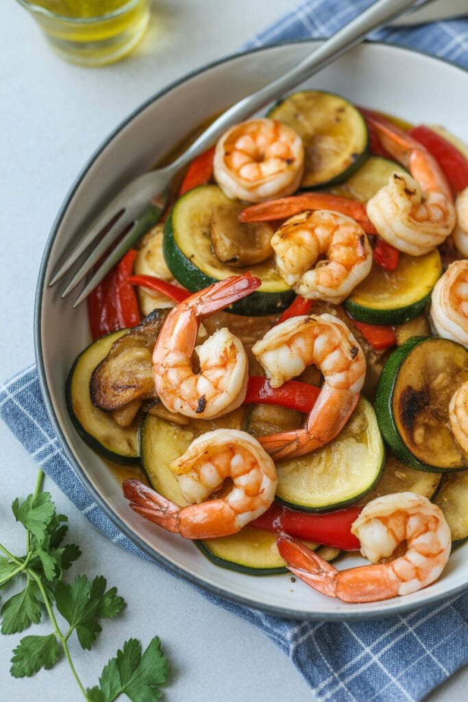 1. Garlic Butter Shrimp with Zucchini & Peppers