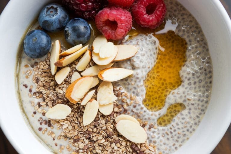 Keto Overnight “Oats” (No Oats, Hemp + Chia): The 2-Minute Breakfast Hack That Feels Like Cheating